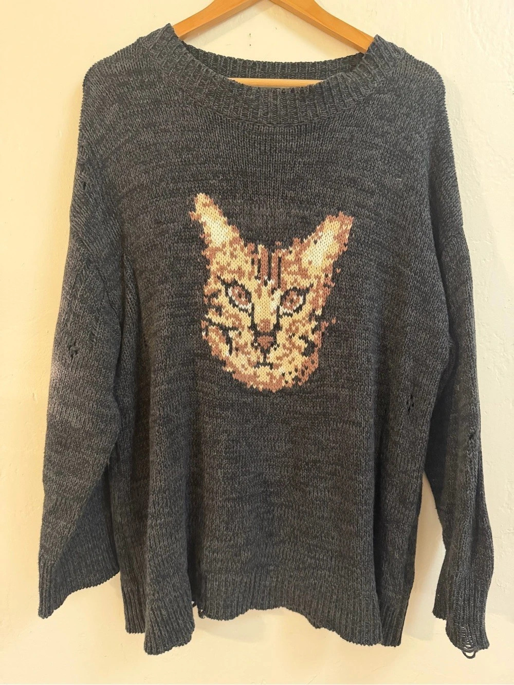BDG Kurt Cat Graphic Distressed Oversized Sweater Gray Small
